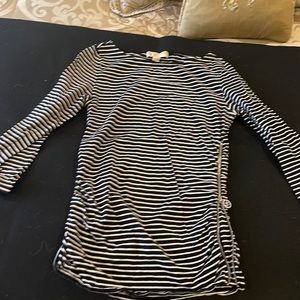 Black and white long sleeve shirt
